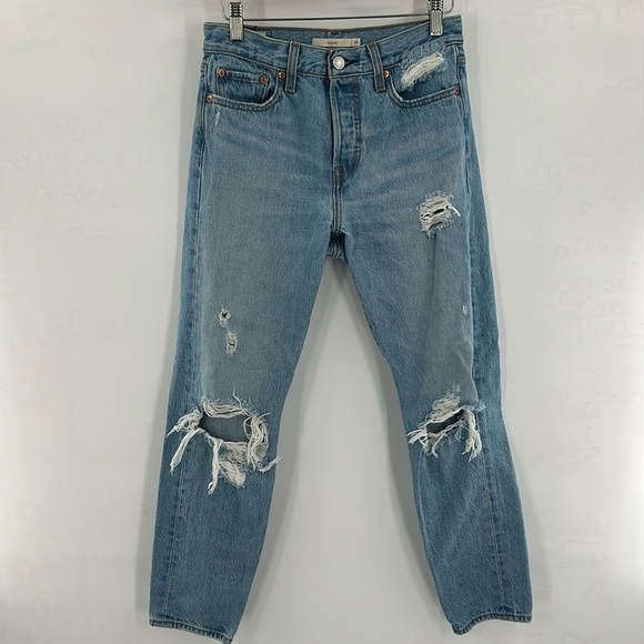 Levi's Wedgie Distressed Jeans Size 26 - Picture 2 of 7